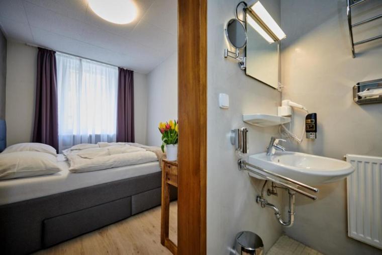 Hotel Giamas Штраубинг Экстерьер фото
