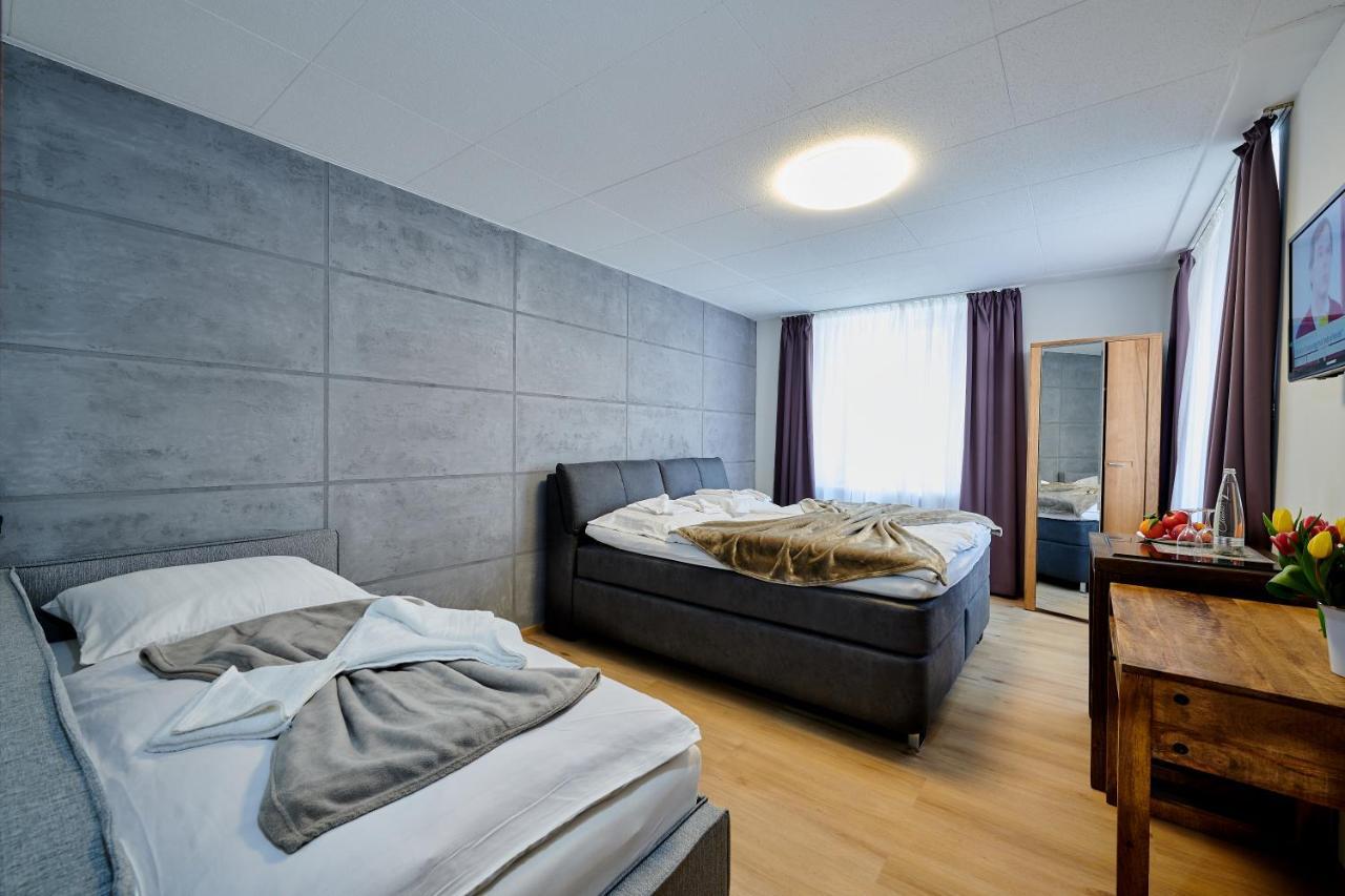 Hotel Giamas Штраубинг Экстерьер фото